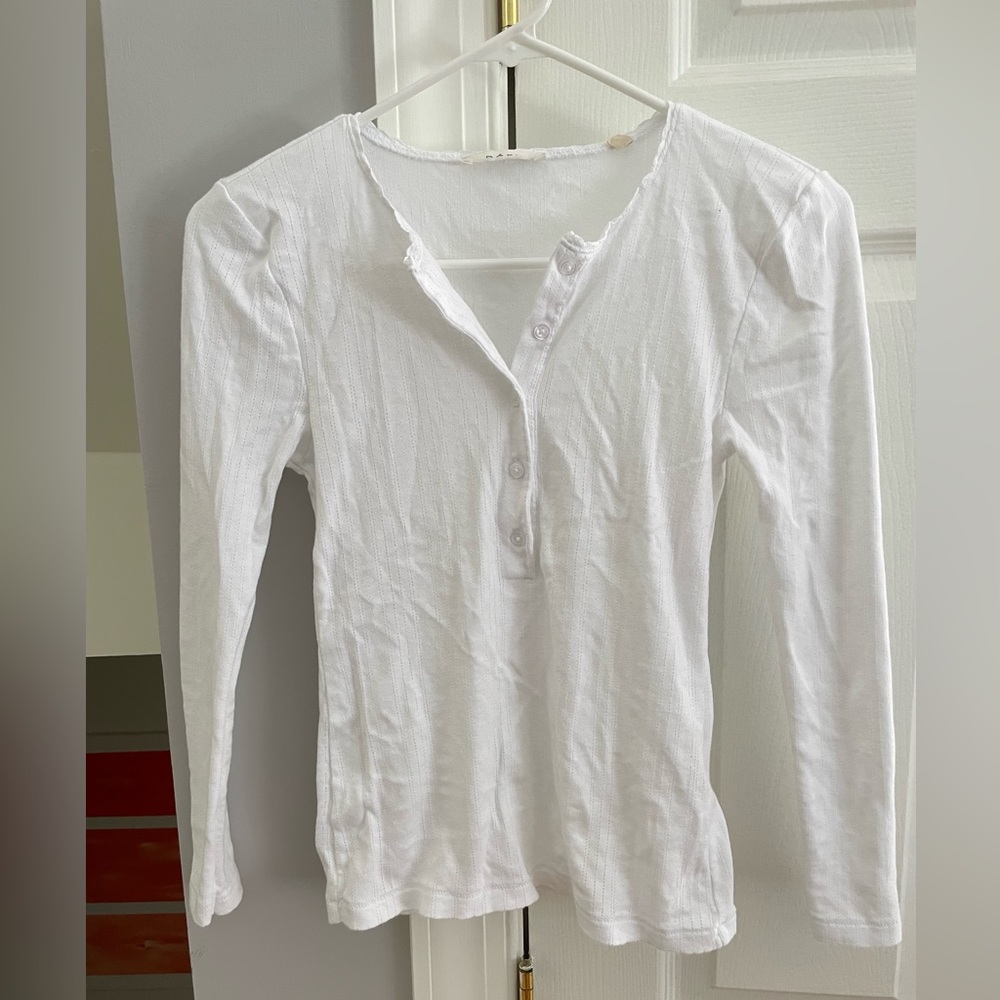 NWOT Doen Pointelle Paola Henley. Size Small